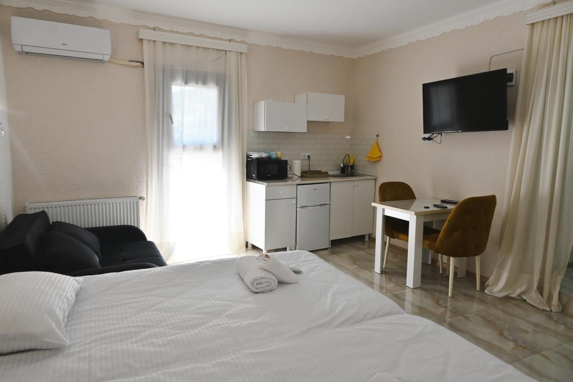 Jerusalem Hotel Koetaisi Buitenkant foto